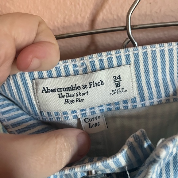 A&F High Rise Curve Love Dad Short Sz 34/18 - Picture 3 of 3